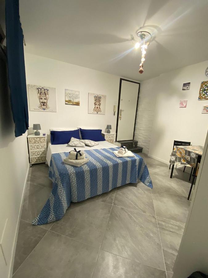 Apartament Al Centro Di Tutto Palermo Zewnętrze zdjęcie